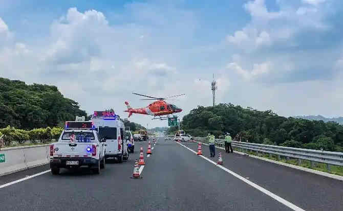 湾沚区高速公路汽车救援案例